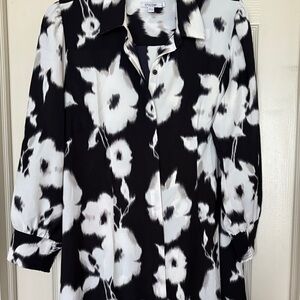 Chico's Monochrome Floral Button-Up Blouse